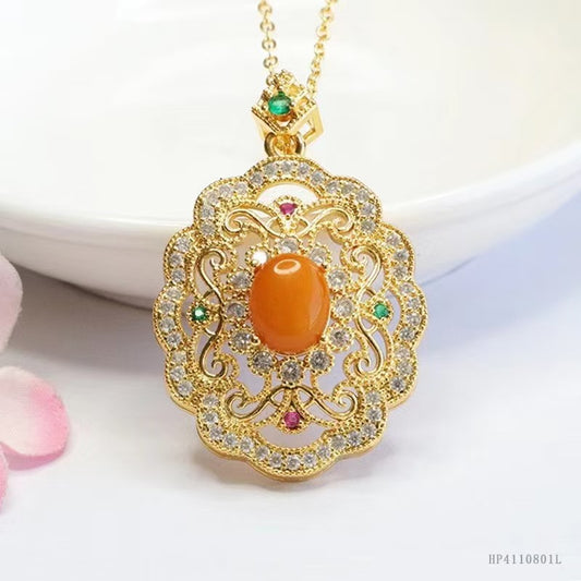 beeswax amber shine necklace