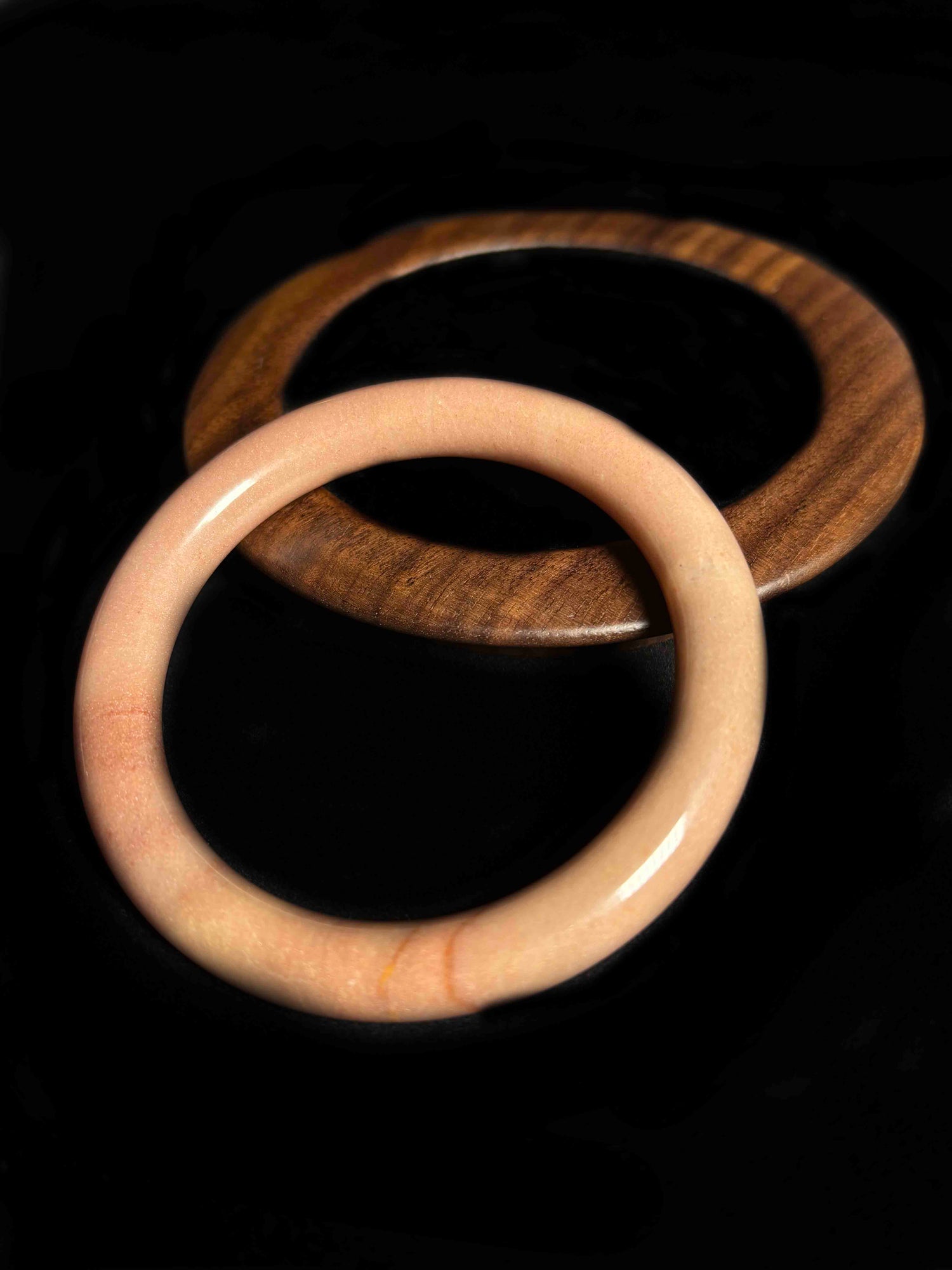Peach Alashan Bangle